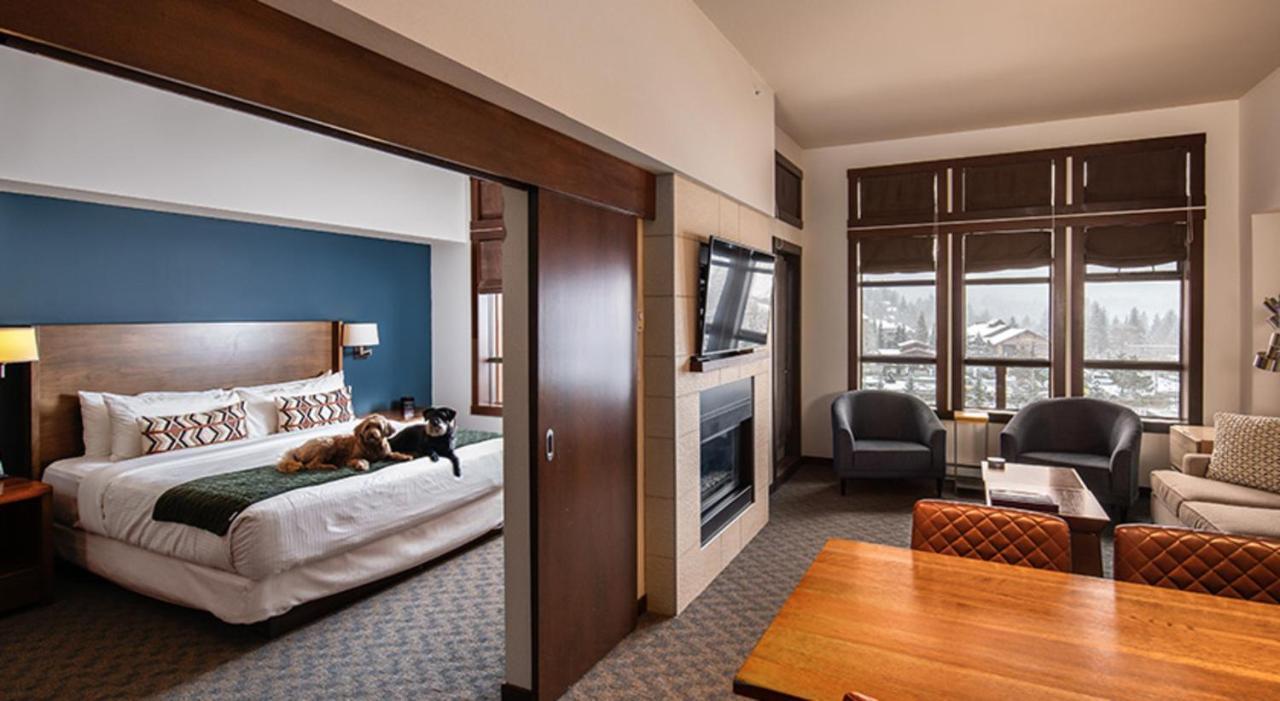 Aparthotel Evolution Whistler Extérieur photo