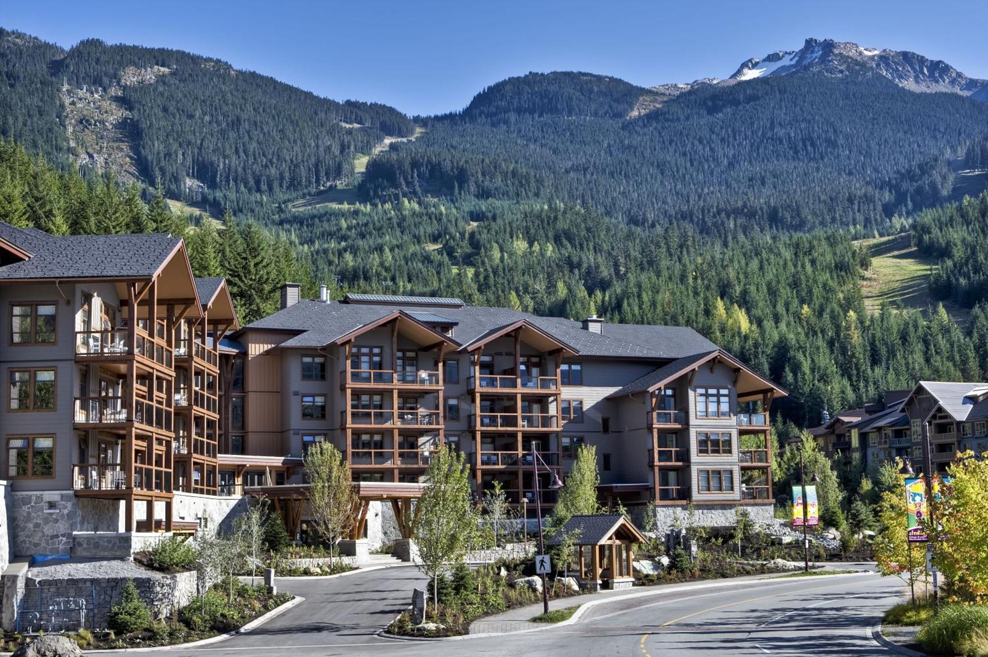 Aparthotel Evolution Whistler Extérieur photo
